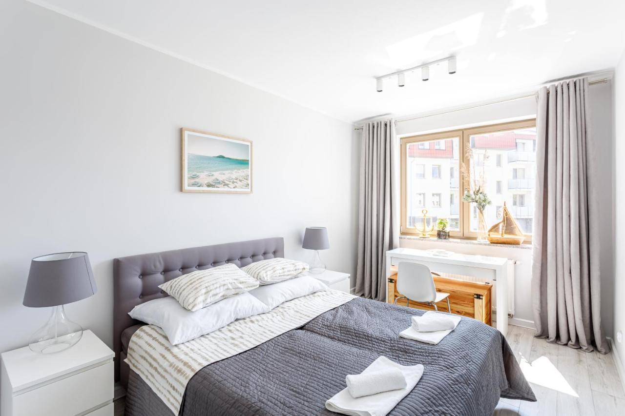 Apartament "Anna" - Kwartal Rozy Wiatrow, 15 Min Spacerem Od Plazy Swinoujscie Luaran gambar